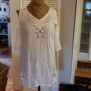 🌺White eyelet cottom cover-up🌺